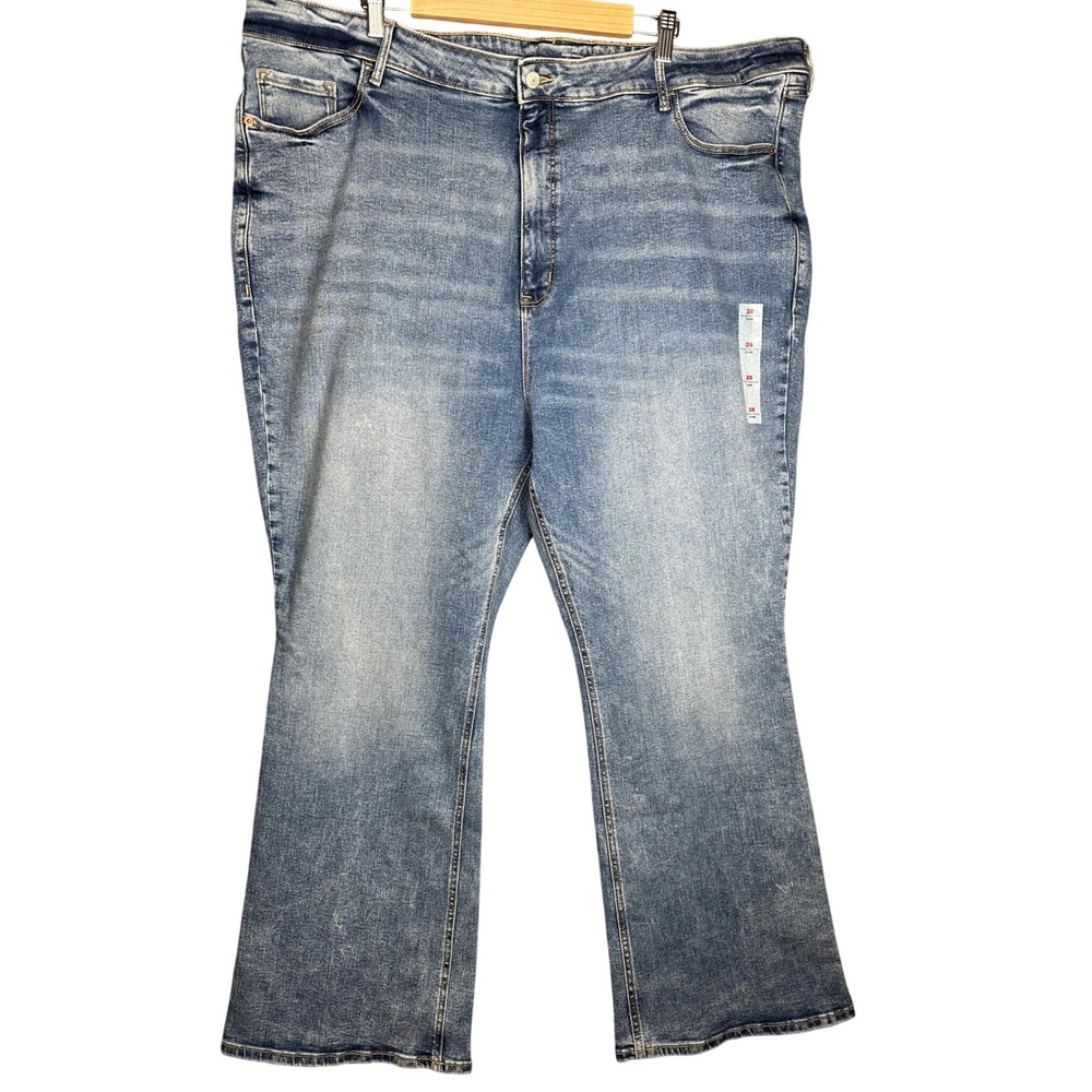 Old Navy Women's Higher High Rise Flare Jeans Medium Wash Plus Size 28/4X